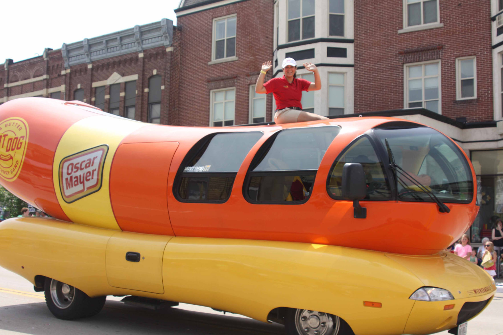 Weinermobile in Reedsburg (copy)